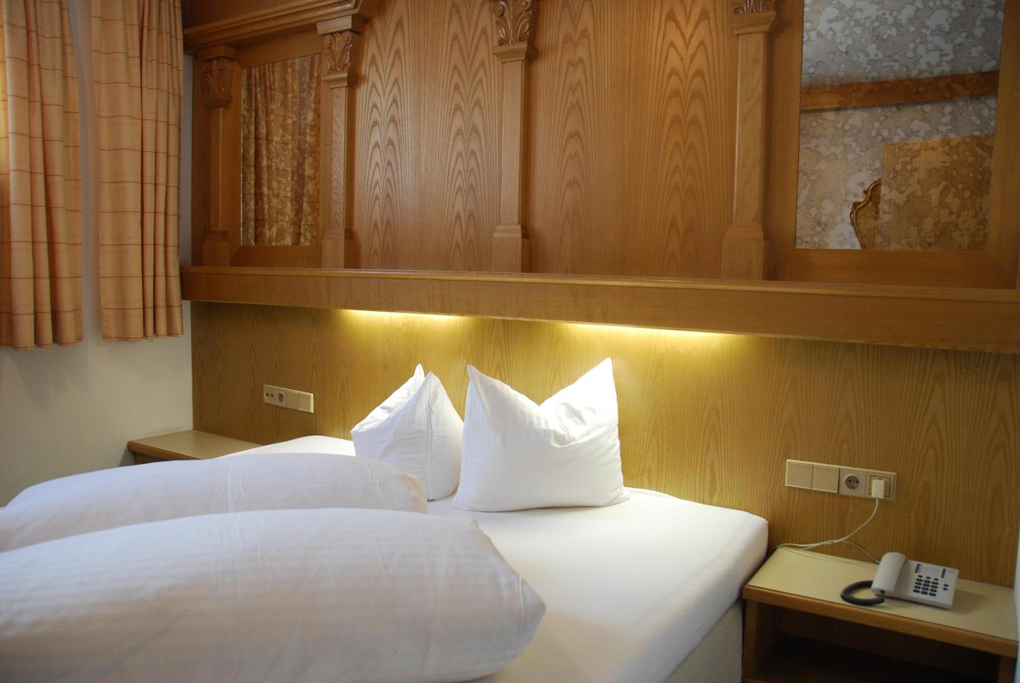 Alpenhotel Regina Nauders Room photo